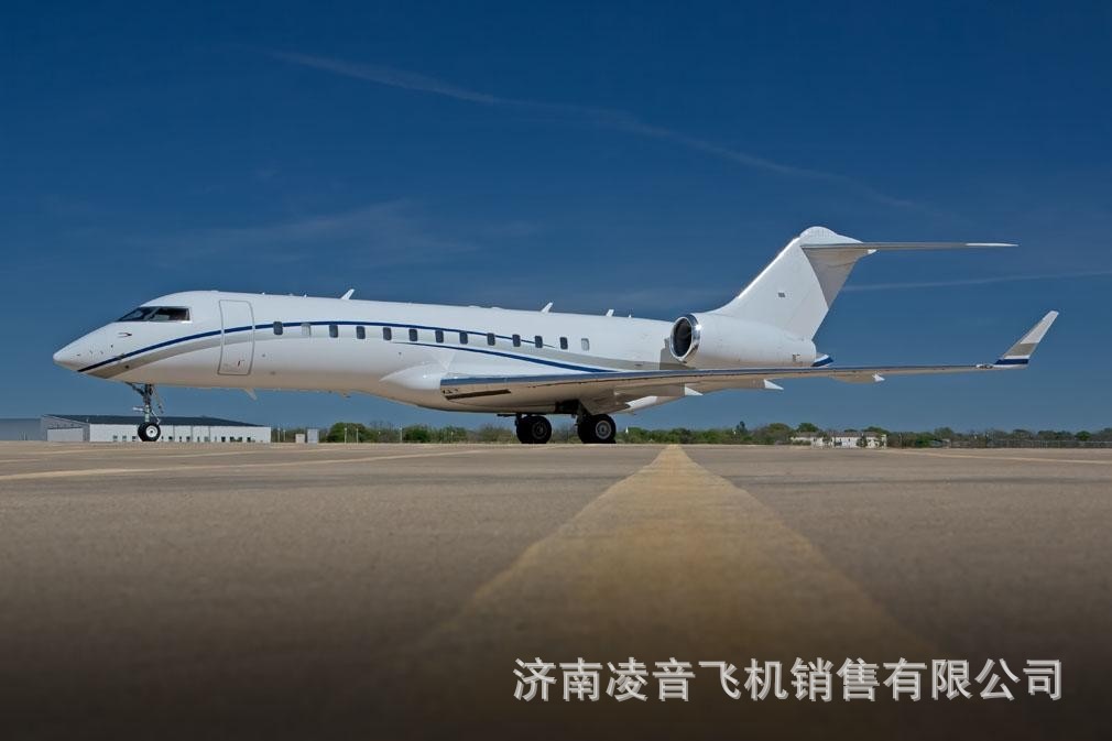 2003庞巴迪全球快车 设备规格 2003年 制造商Bombardier 型号全球快递 价格面议 地点北卡罗来纳州的罗利 条件二手 序列号9113 总时间4114小时 一般资料 1,477着陆, 98000英镑最大起飞重量增加,新鲜8C检验批3升级在BAS - 达拉斯( 2013年6月) ,将交付第3批升级,机身的智能零件加。 详细说明 引擎规格: 说明:劳斯莱斯BR710 -A2 总工程。时间由于新: 4,114.