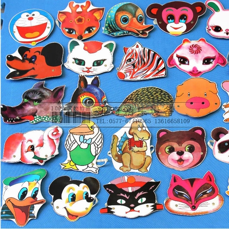 产品说明: ----------------------------------------------------------------------------- 【品名】:儿童面具角色扮演系列 【型号】:126859B 【材质】:胶面纸 【包装】:袋装 【工艺】:胶面纸批量生产 【使用】:幼儿园.游乐场.亲子园.幼儿园.儿童培训机构.等 需要选购的买家可以根据下面提供的所有头饰名称自行挑选.