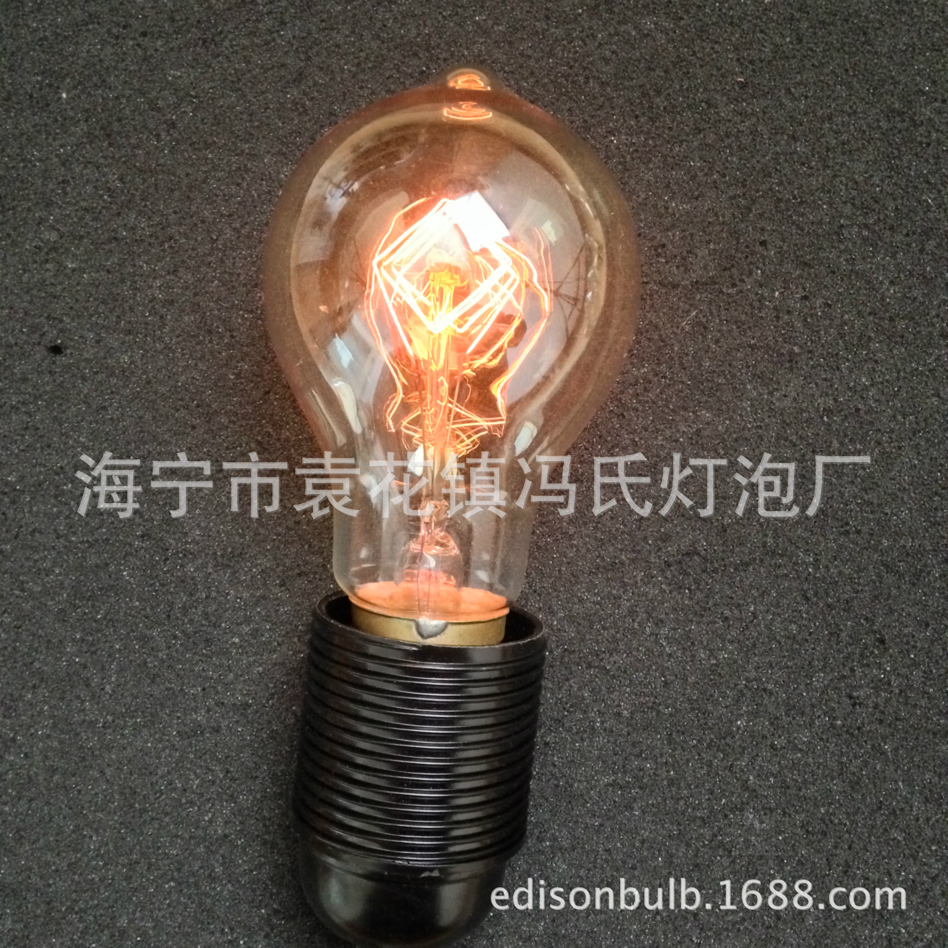 A19 爱迪生灯泡,碳丝灯泡,装饰灯泡,仿古灯泡,复古爱迪生灯泡 爱迪生灯泡, A19 25W 40W 复古灯泡, 酒吧必备 A55,A60,A70 A19 爱迪生灯泡,25W,40W, E27螺口白炽灯 碳丝灯|长丝灯|蚕丝灯|仿古灯泡|爱迪生灯泡|白炽灯灯泡 A60/A19,A70,ST57/ST58,ST64,T45,G80,G95,G120,G125,B35,C35,T30 E14,E26,E27,B22 25W,40W, 爱迪生复古灯泡, 爱迪生装饰灯泡, 特点: 碳丝灯又名|长丝灯|蚕丝灯|仿